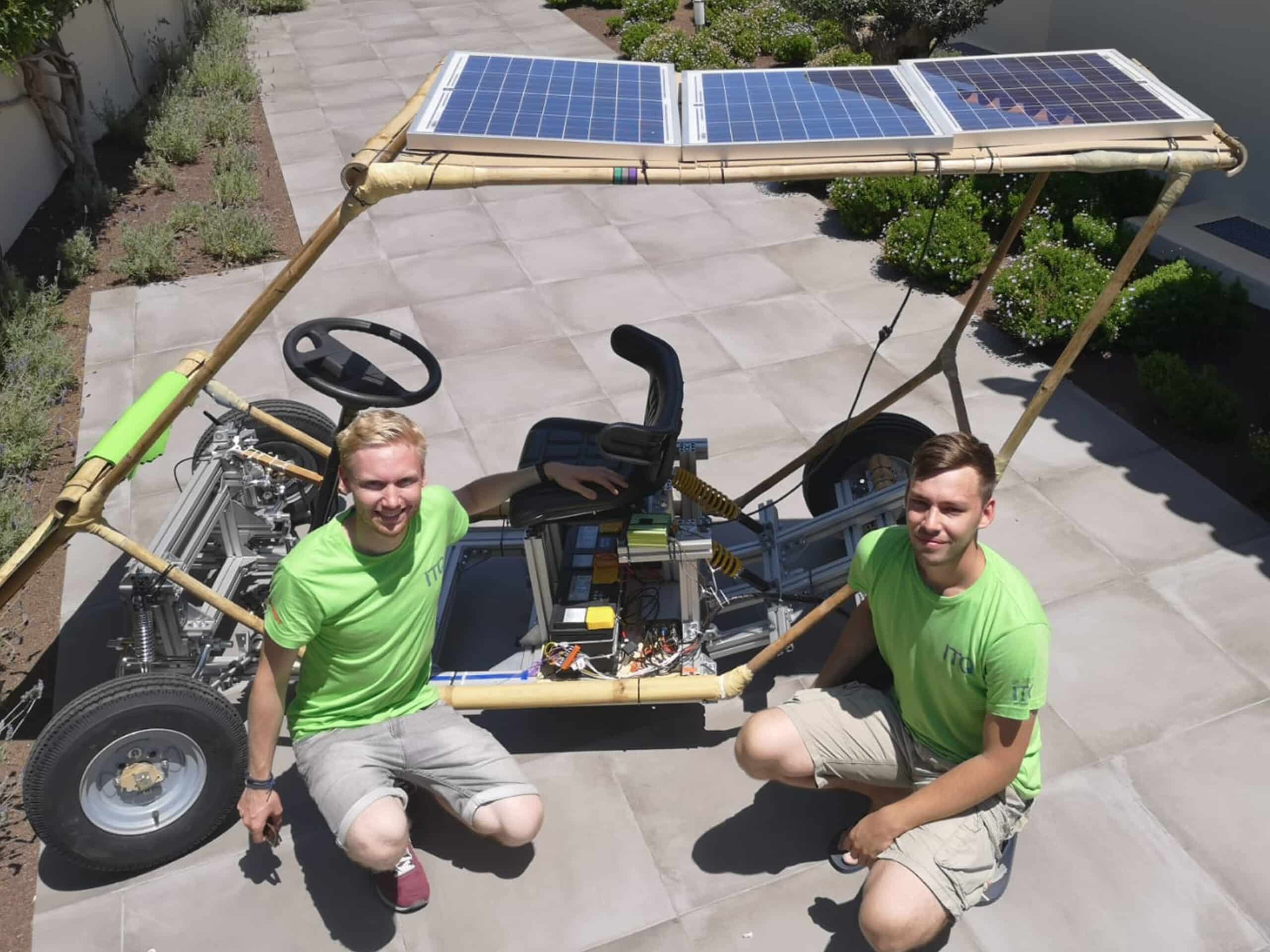 SMART-GREEN-PROJECT-Bamboo-Solar-Car